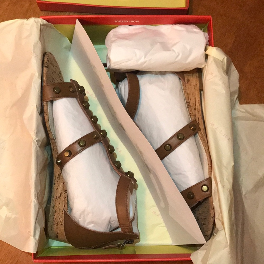 Leather Sandals - Picture 3 of 3